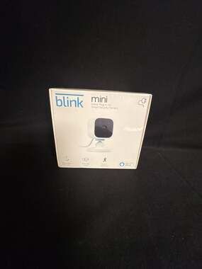 Blink Mini Indoor Plug-In HD Smart Security Camera